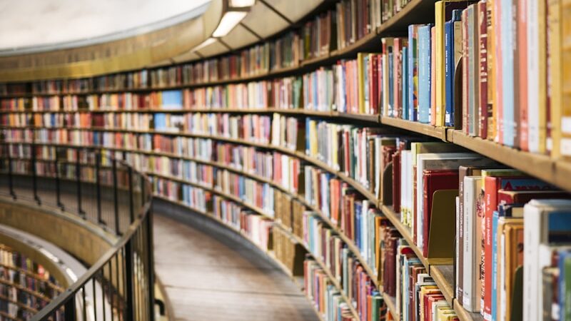 10 Finance Books Every Beginner Should Read