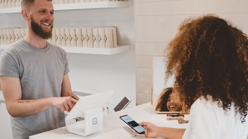 Credit Card Mistakes That Are Costing You Hundreds Every Year