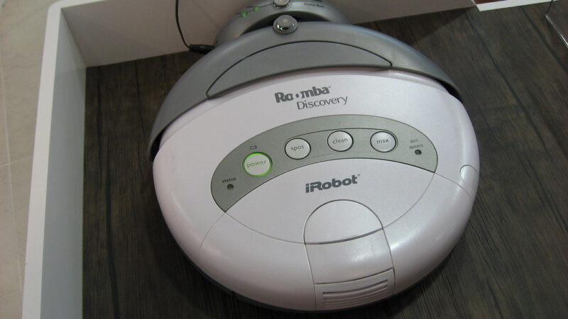 Smart Vacuum Robots: The Ultimate Guide to Roomba and Beyond in 2026