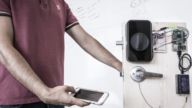 Smart Locks: Keyless Entry and Enhanced Home Security