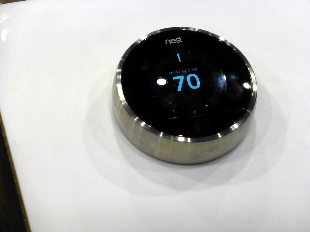 Nest Thermostat Review: Is It Still the Smart Thermostat King in 2026?