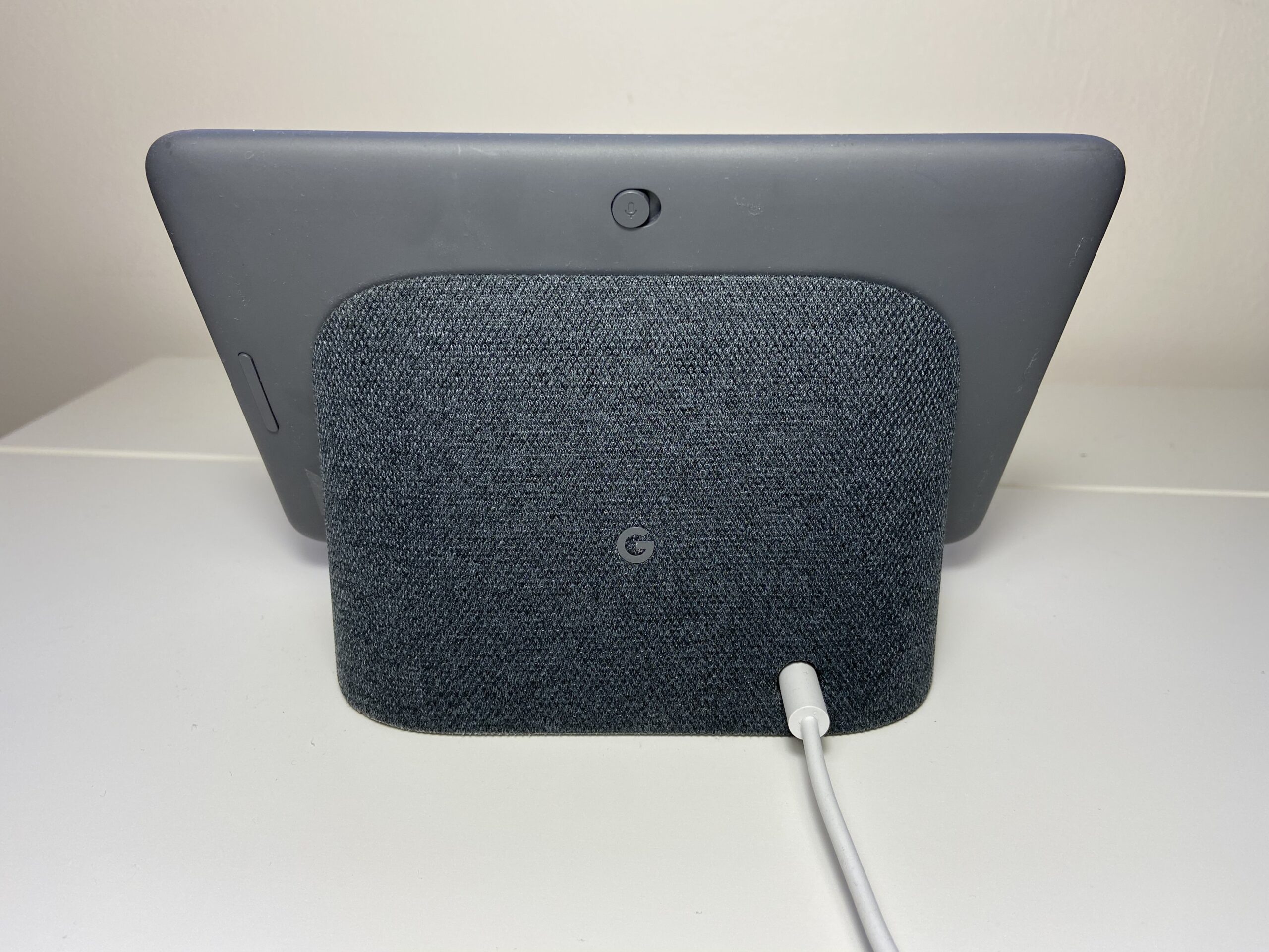 Google Nest Hub Max 2026: The Smart Display That Runs Your H
